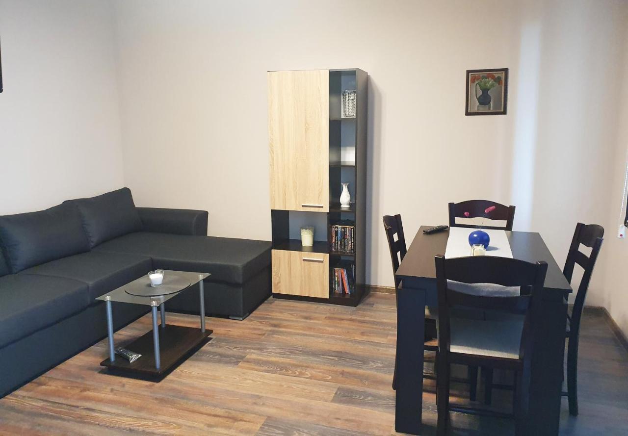 Апартамент Бонита Haskovo Ngoại thất bức ảnh